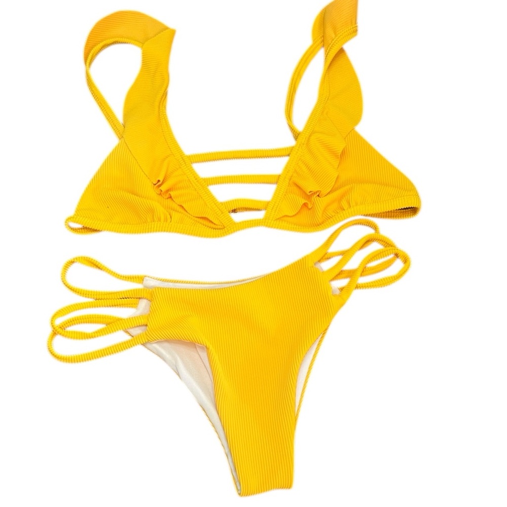 NWT Vibrant Yellow Bikini